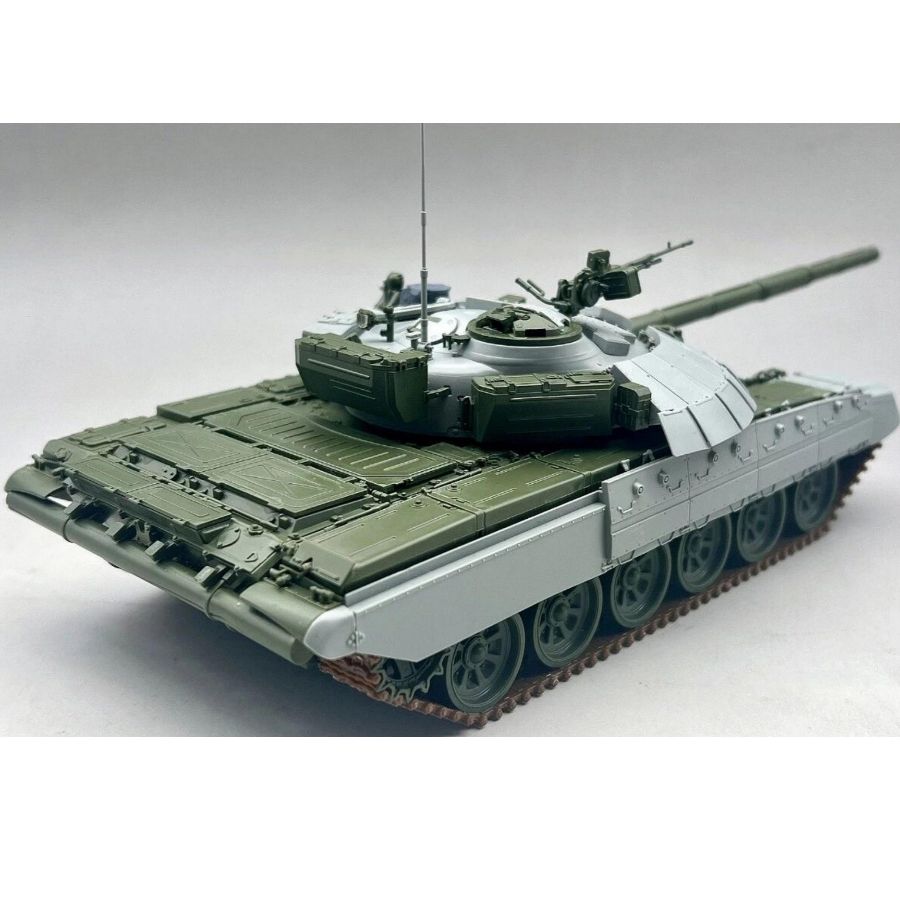 Amusante T-72AMT Oekraïne Main - Model Kit Ukraine recensie en prijs